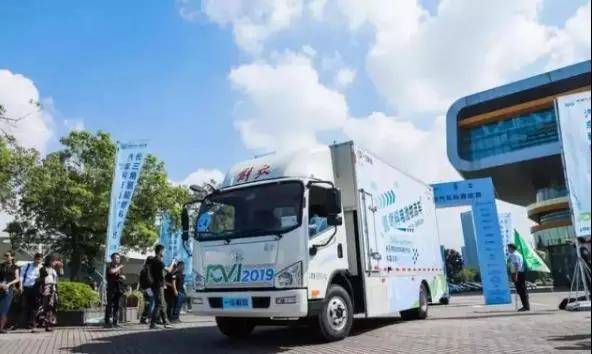 一汽解放燃料電池環衛車上線！