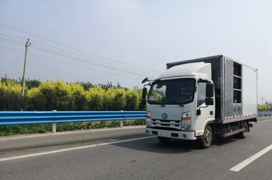 河南首輛氫能物流車投運背后