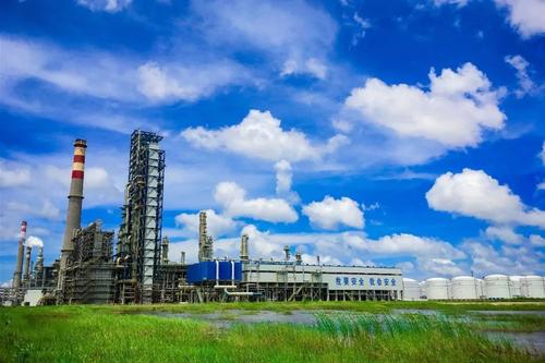 中國煉廠首次生產出高純度氫氣，可用于氫燃料電池車