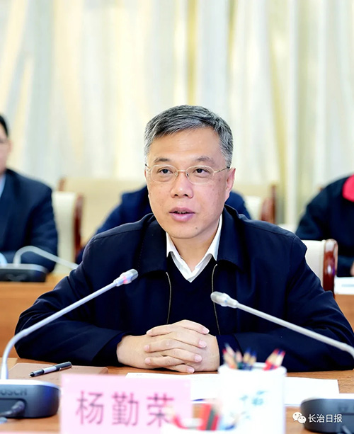 長(zhǎng)治經(jīng)開區(qū)和北汽集團(tuán)簽署協(xié)議，推動(dòng)氫能源重卡項(xiàng)目落地
