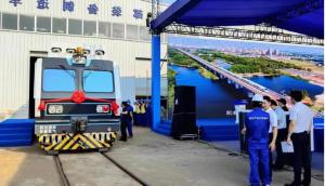 國內(nèi)首臺氫能源地鐵施工作業(yè)車下線